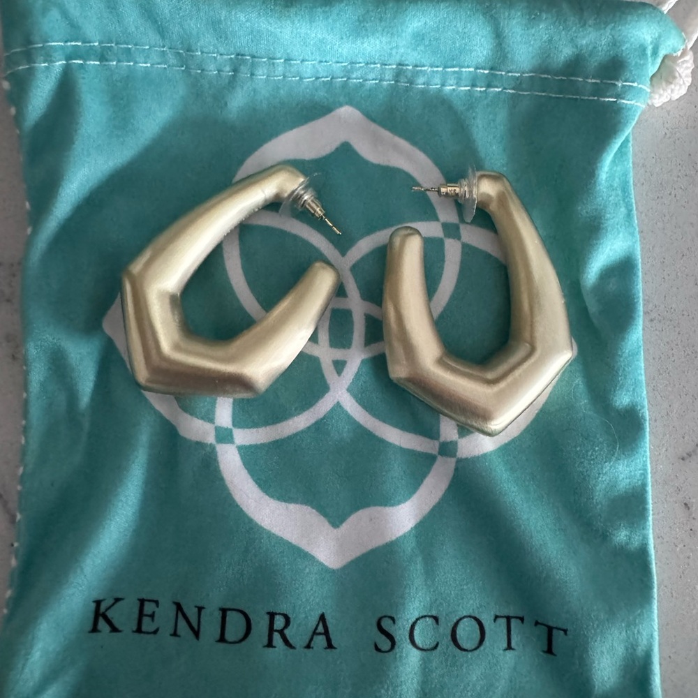 Kendra Scott Gold Geometric Earrings